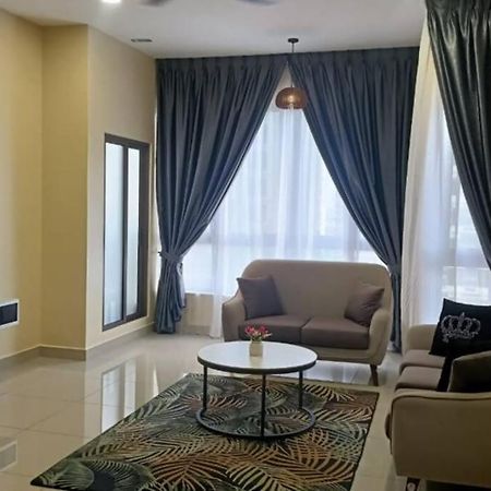 Bali Residence By Beca Inn , Musliim Only Malacca Luaran gambar