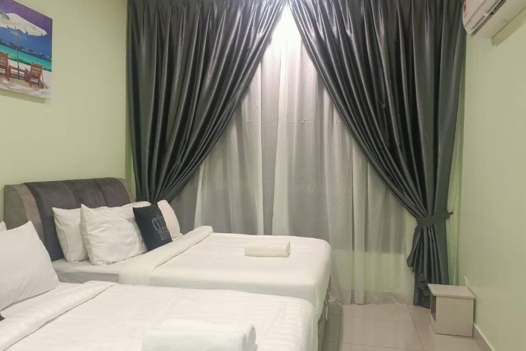 Bali Residence By Beca Inn , Musliim Only Malacca Luaran gambar